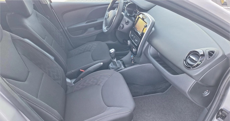 Renault Clio cena 48900 przebieg: 32925, rok produkcji 2019 z Piekary Śląskie małe 191
